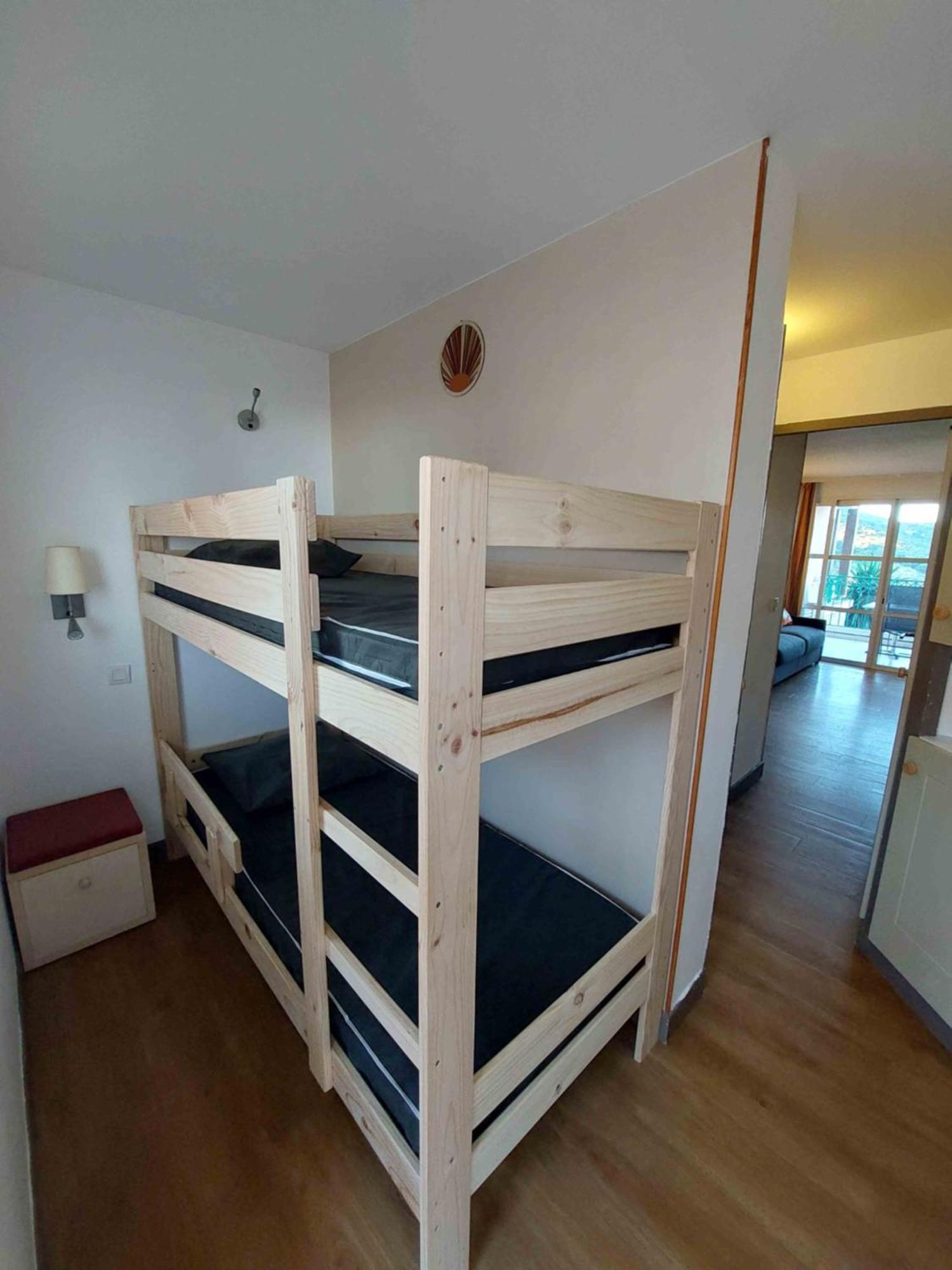 CAP ESTEREL appartement climatisé dans le centre du village vacances Drammont Exterior foto